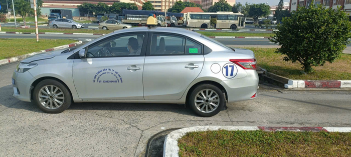 trung-tam-dao-tao-sat-hach-lai-xe-hoc-mon (3)